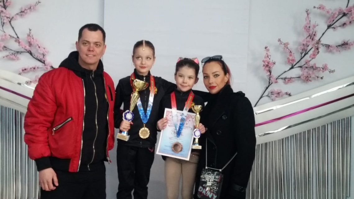 Фигуристы «Полюса» завоевали девять медалей на соревнованиях в Артеме
