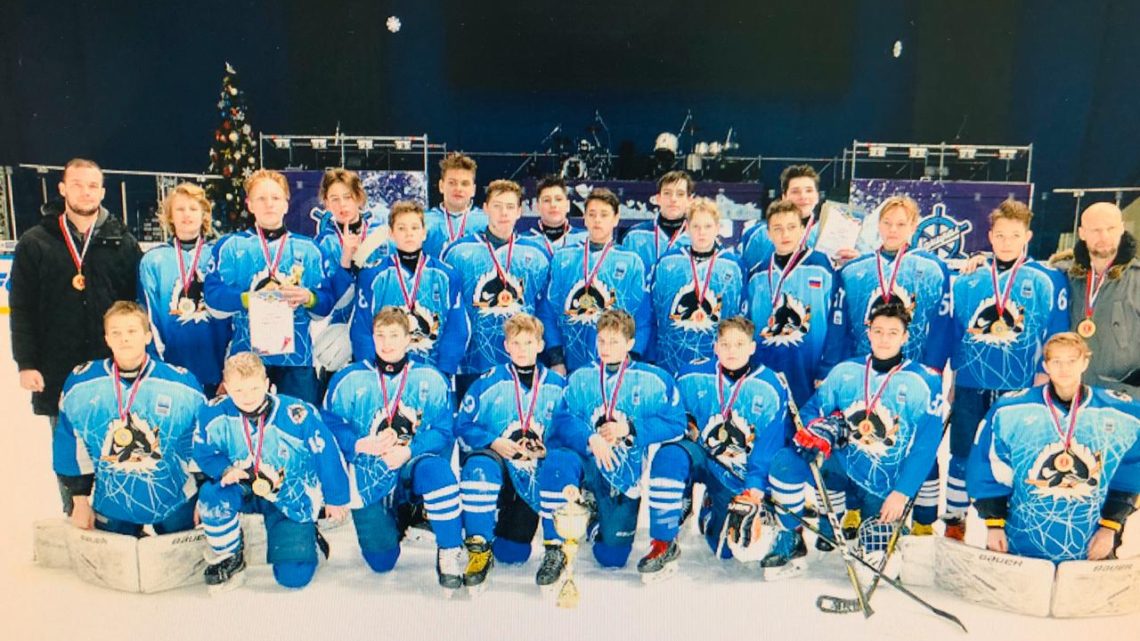 Хоккеисты «Полюса-2006» в составе сборной Владивостока стали победителями краевого этапа спартакиады учащихся