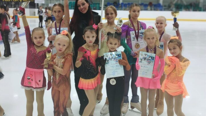 Фигуристы «Полюса» завоевали шесть медалей на первенстве Сахалинской области
